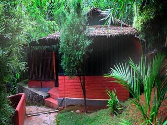 Hotel Soochipara Resort