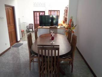 Hotel Leo's Home Stay