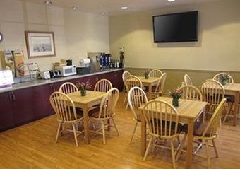 Hotel Rodeway Inn & Suites