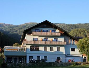 Hostal Gasthof Pension - Caf� Konditorei Hassler
