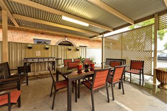 Central Yarrawonga Motor Inn