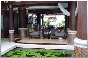 Hotel Kandaburi Resort & Spa