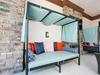 Solterra Retreat 5481