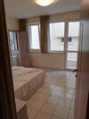 Hostal Rooms And Apartments Vili