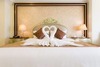 Hotel Lk Crystal Ville