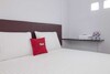 Hotel Reddoorz Near Siloam Karawaci 2