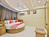 Hotel Oyo 14211 Laxmi Palace