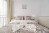 Apartamentos Coresi Suits