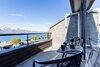 Beautiful Spacious Lake View City Townhouse