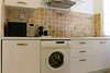 Apartamento Lovely And Large 1 Bedroom With Balcony