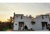 Camino Poolvilla Pension
