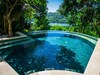 Hotel Twin Island Villas & Dive Resort