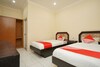 Hostal Oyo 2003 Female Guest House