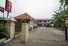 Hostal Oyo 2003 Female Guest House