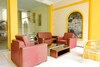 Hostal Oyo 2614 Demasto Homestay