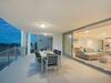 The Garland Unit 702 Beachfront Apartment In Rainbow Bay Coolangatta