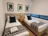 Panorama 200 Apartment 2 Upper Hastings Street 70