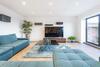 Captivating 4-bed House In Lincoln