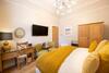 Hostal Annandale Guest House