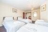 Hostal Black Lion
