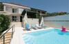 Three-bedroom Holiday Home In Viganj