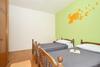Apartments Pa? - 28m From Beach