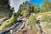 Mountain-view Vineyard Cottage - Private Hot Tub Cottage