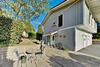 Mountain-view Vineyard Cottage - Private Hot Tub Cottage