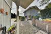Mountain-view Vineyard Cottage - Private Hot Tub Cottage