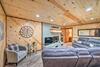 Lavish Getaway With Hot Tub On Almost 6 Acres!