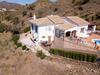 Casira, Ruime Villa & 2 Studio's - 8 Personen