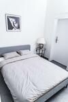 Albergue Chopin Host