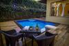 Vaze Villa's