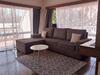 Cozy Poolside 2 Bed Apartment 5 Minutes Walk To The Beach