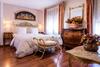 Hostal Lima