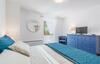 Apartment-ire