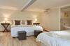 Hostal Yellow Aloe