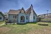 Historic Home With Yard Near St Marys Strip!