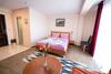 Bed & Breakfast Hotel Holiday-m