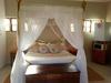 Hostal Tri-angle B&B And Guesthouse