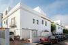 Magno Apartments Robles With Bath Tub And Private Parking