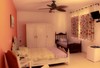 Hostal La Tana Del Tano Guest House