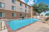Hotel Comfort Inn & Suites (.)