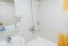 Hostal Trip.le Guest House